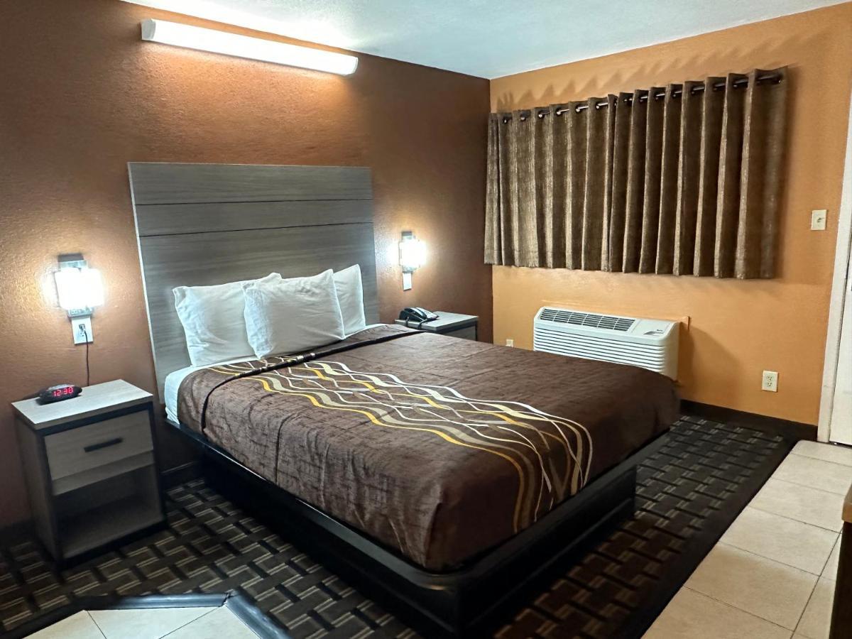 New Corral Motel Victorville Bagian luar foto