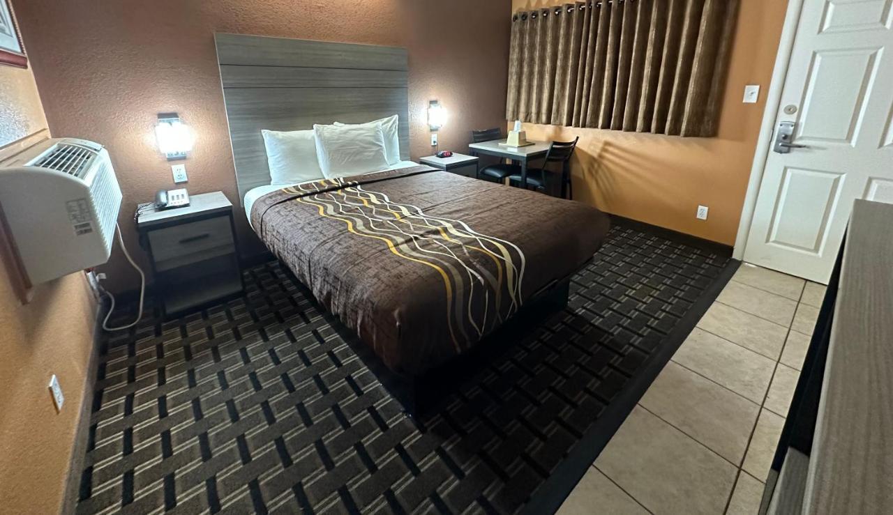 New Corral Motel Victorville Bagian luar foto