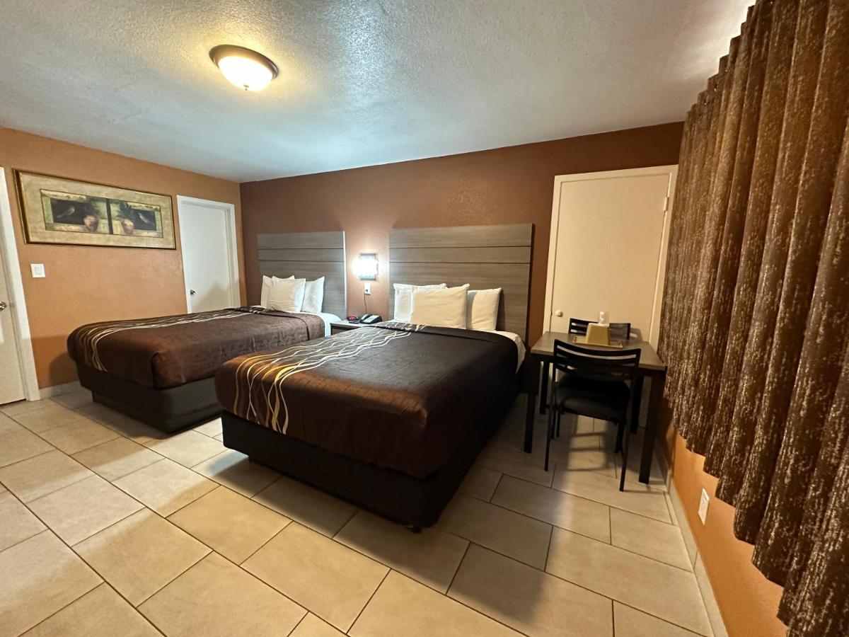 New Corral Motel Victorville Bagian luar foto